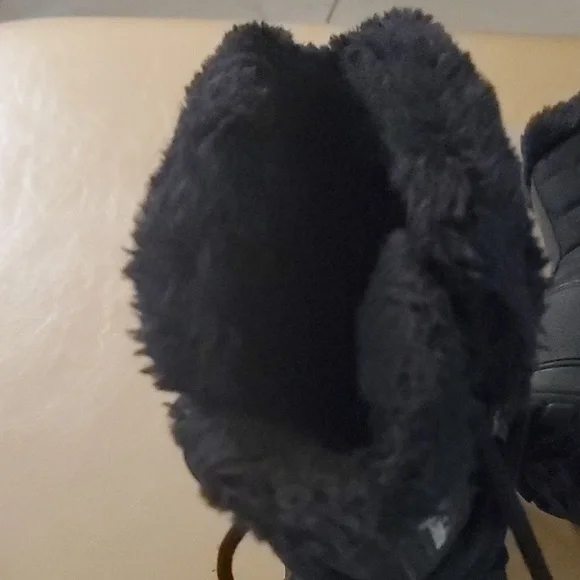 Columbia Boots NWT - NIB Women's Ice Maiden II Boots - Black - Picture 4 of 9